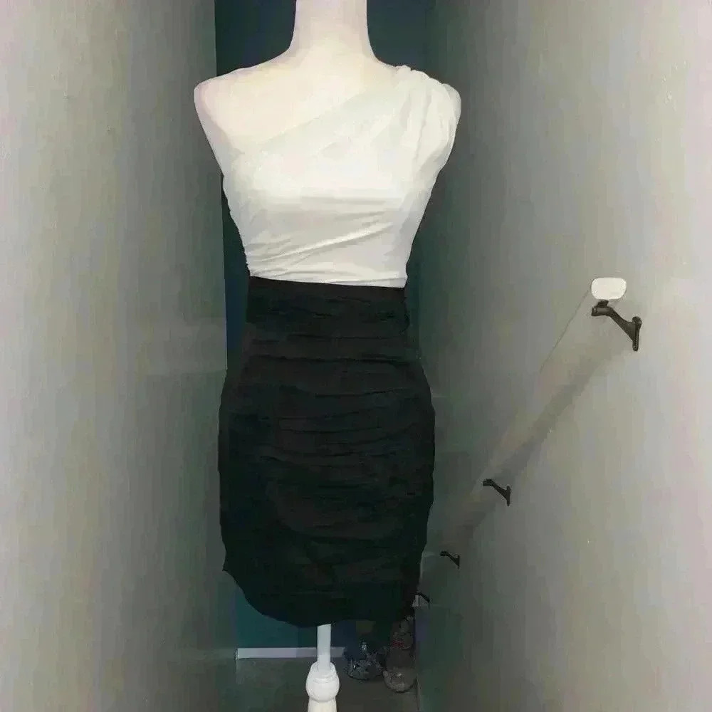 Express one shoulder ruched dress size 2